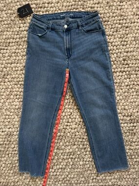 Old Navy women’s jeans, high-rise straight size 10